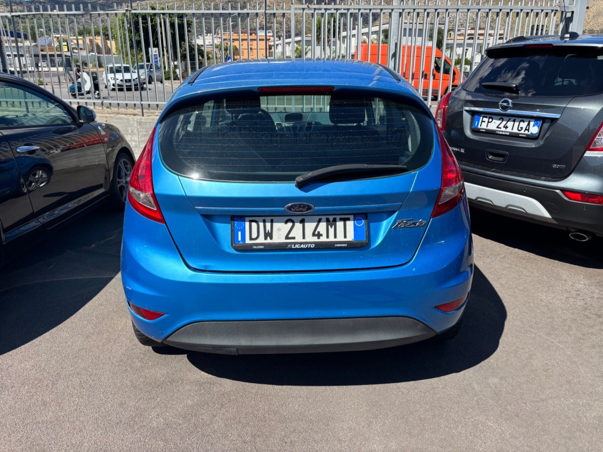 image desc