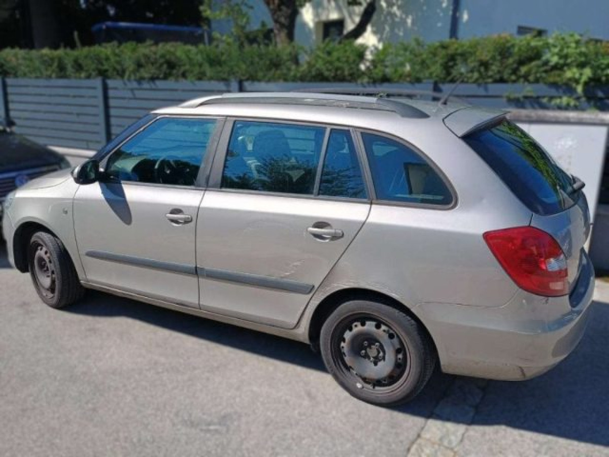 image desc