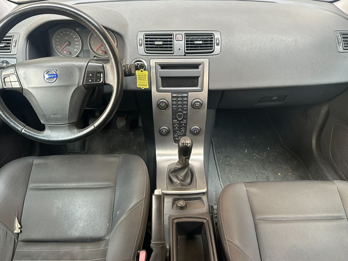 image desc
