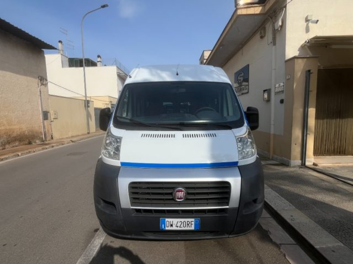 image desc