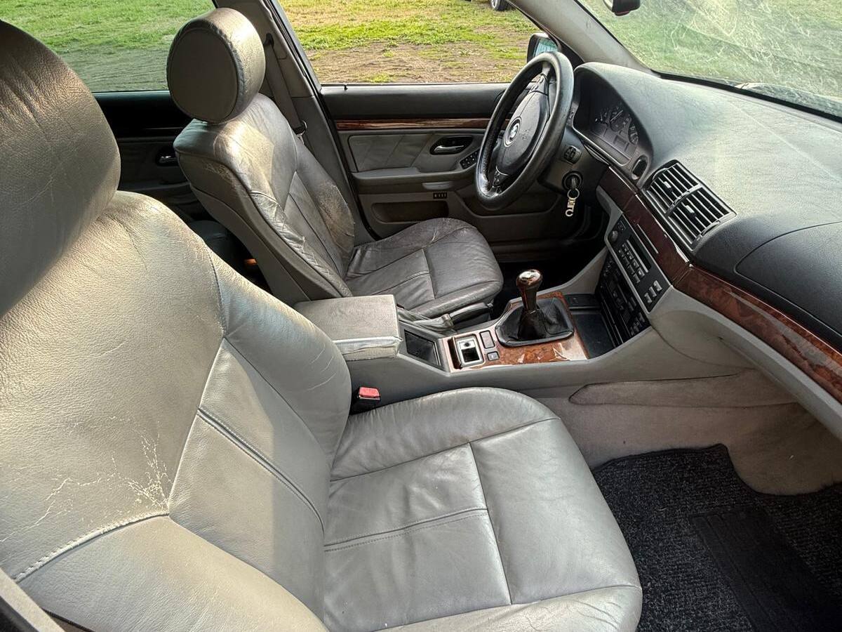 BMW Serie 5       (E39) 3