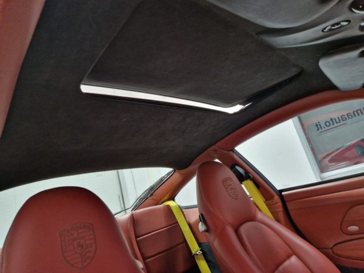 PORSCHE 911           (993) 4