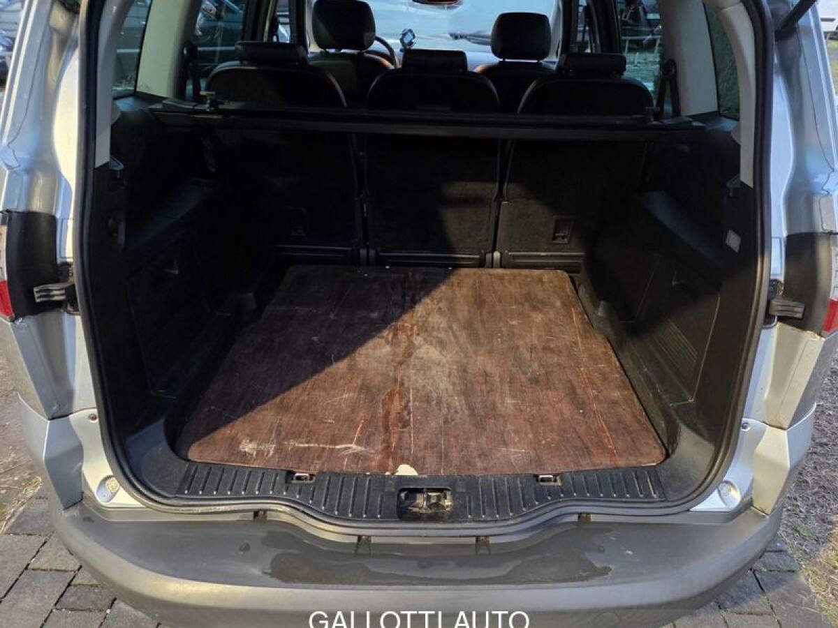FORD S-Max 13