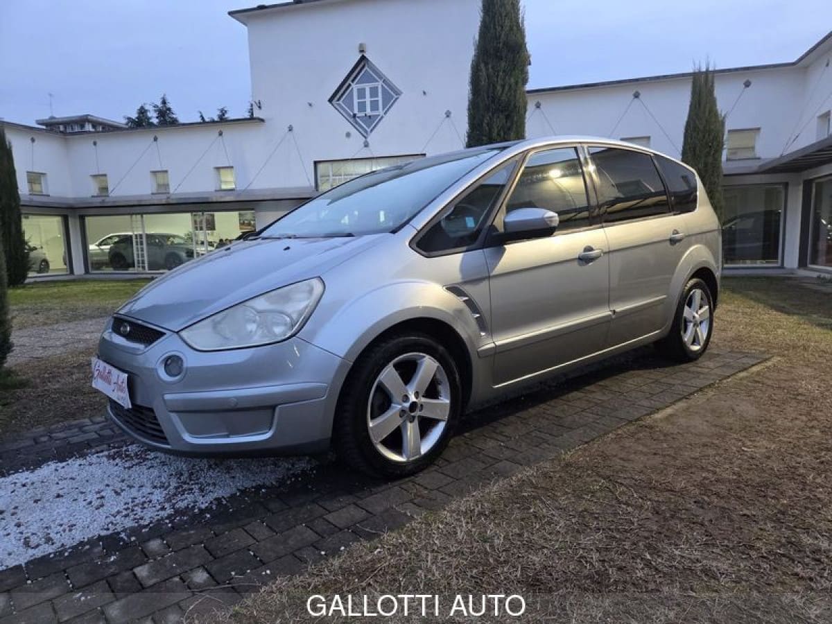 FORD S-Max 10