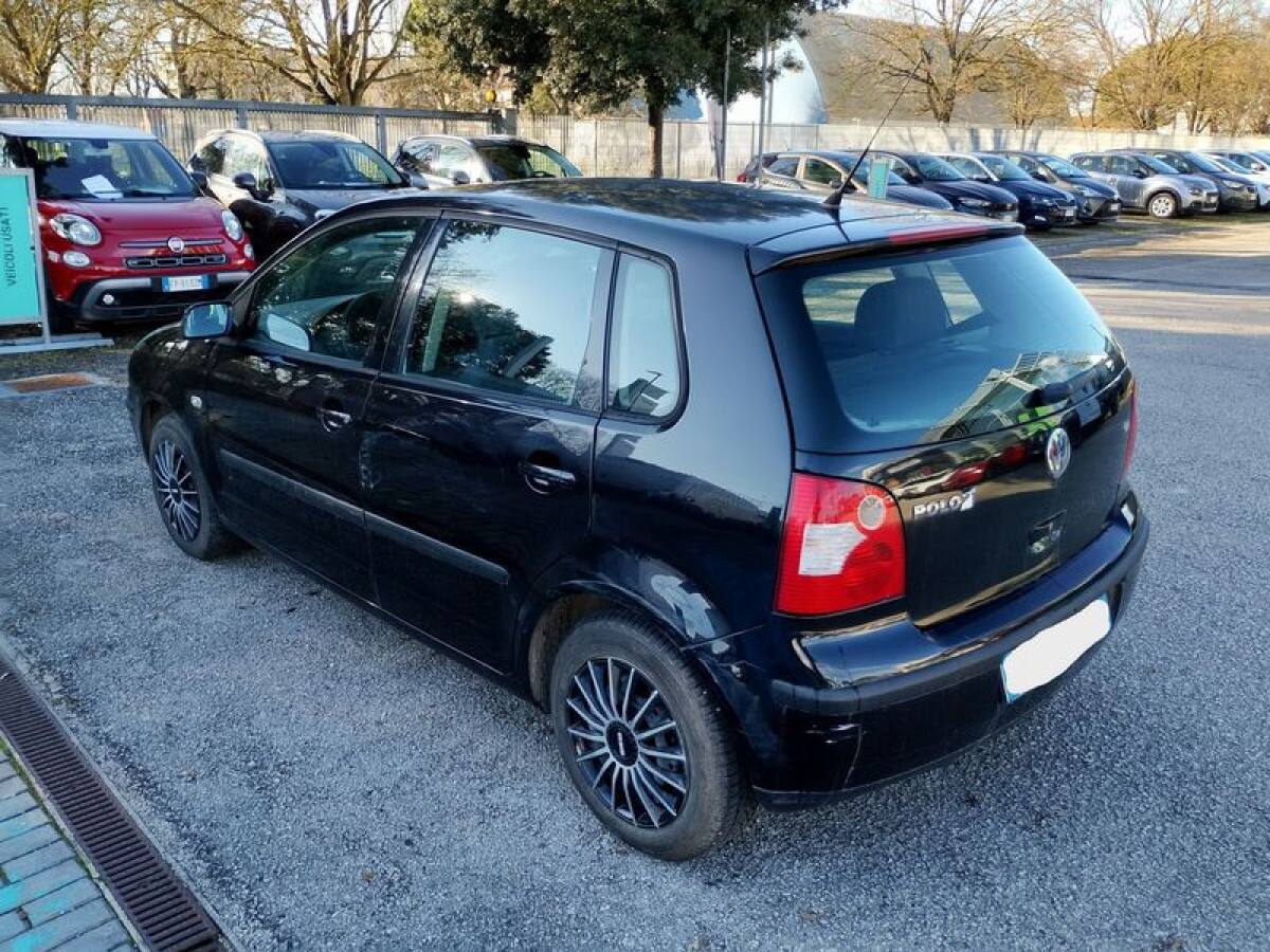 VOLKSWAGEN Polo 3ª serie 2