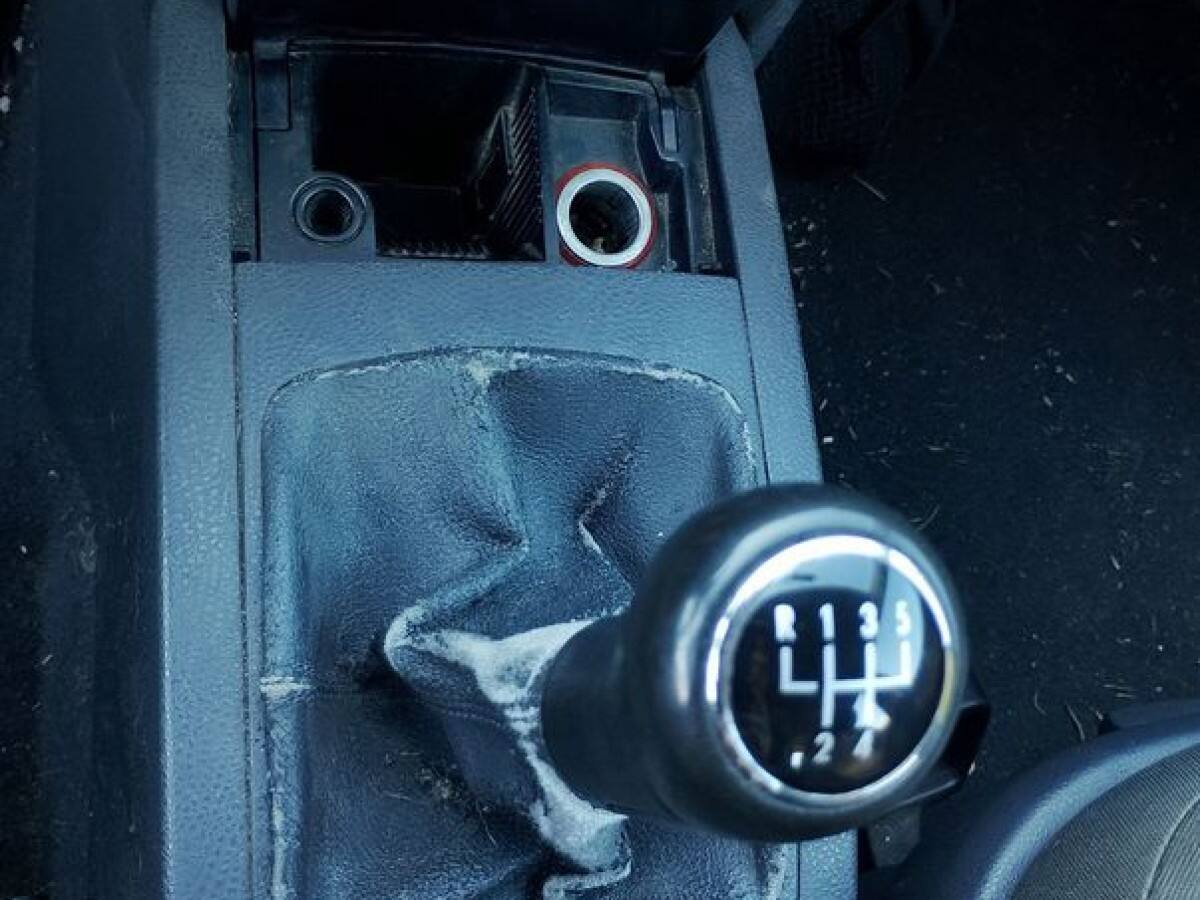 VOLKSWAGEN Polo 3ª serie 10