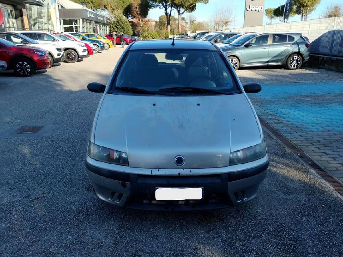 FIAT Punto 1ª serie 3