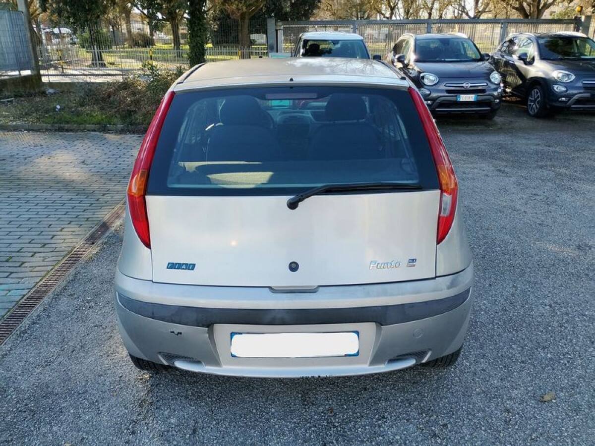 FIAT Punto 1ª serie 5