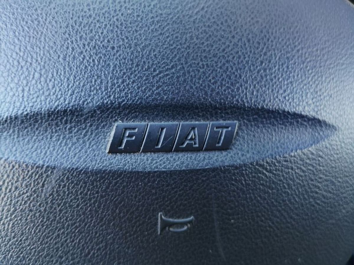 FIAT Punto 1ª serie 9