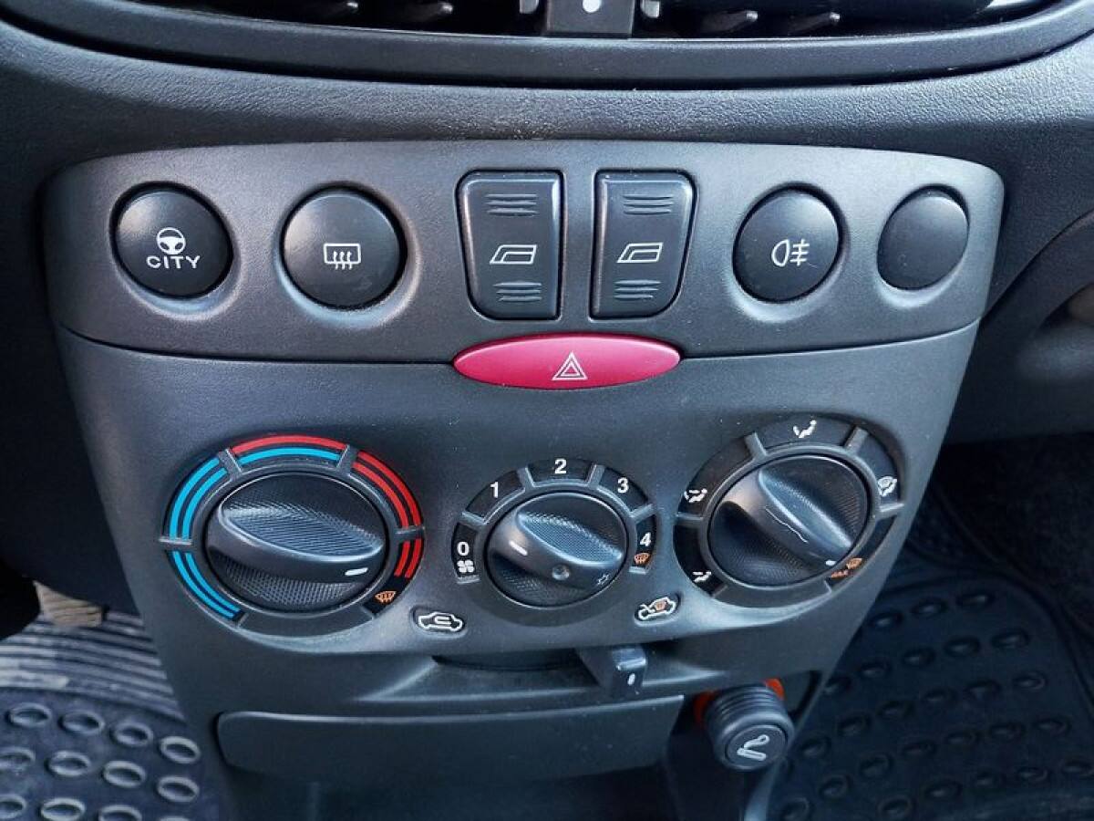 FIAT Punto 1ª serie 11