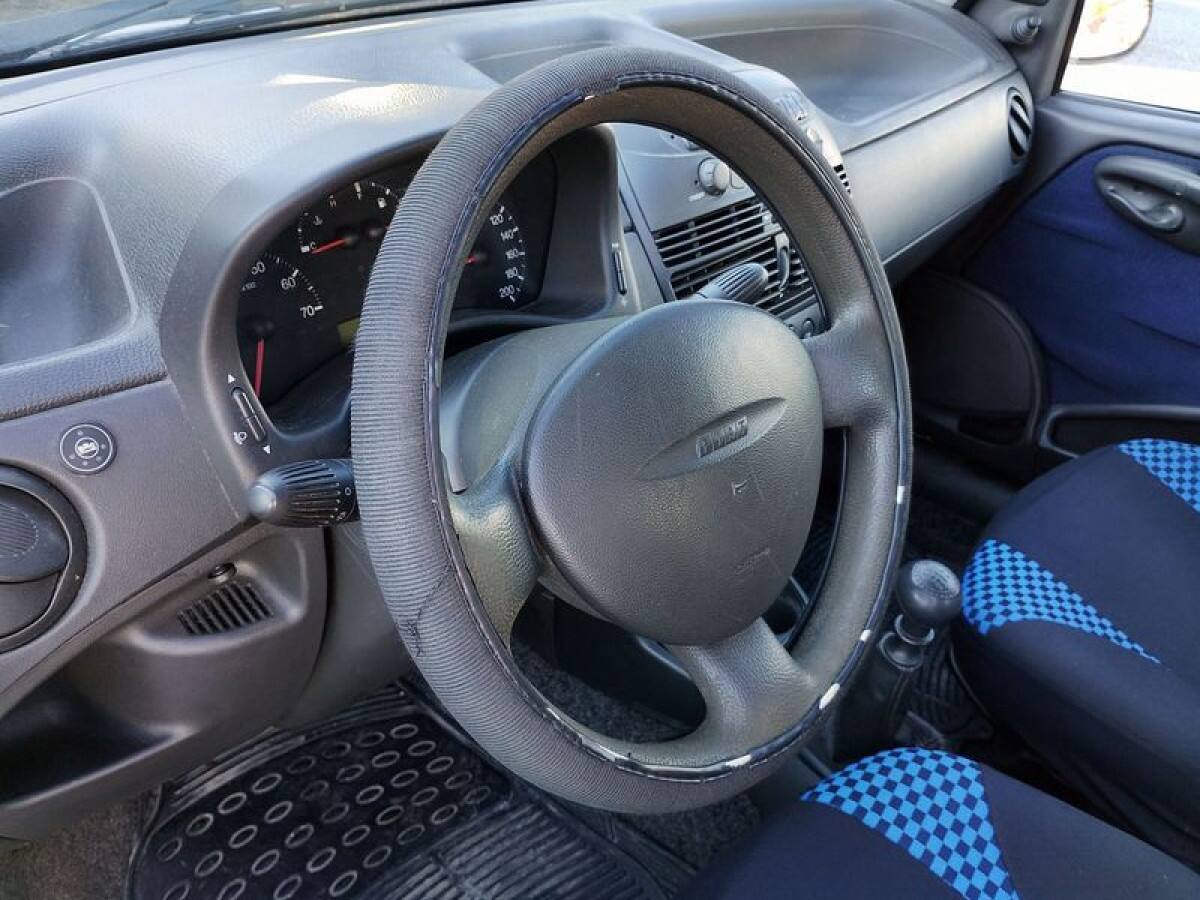 FIAT Punto 1ª serie 25