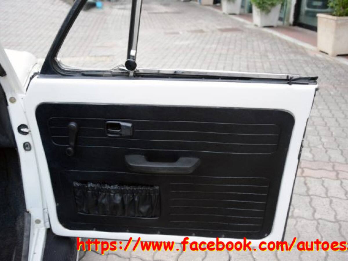 VOLKSWAGEN Maggiolone 4