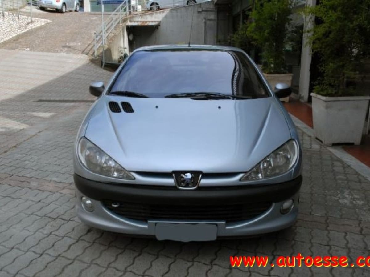 PEUGEOT 206 11