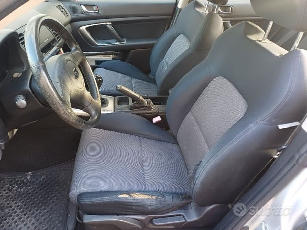 SUBARU Legacy 4ª serie 3