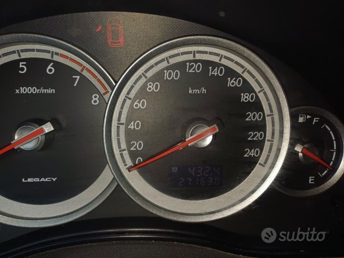 SUBARU Legacy 4ª serie 14