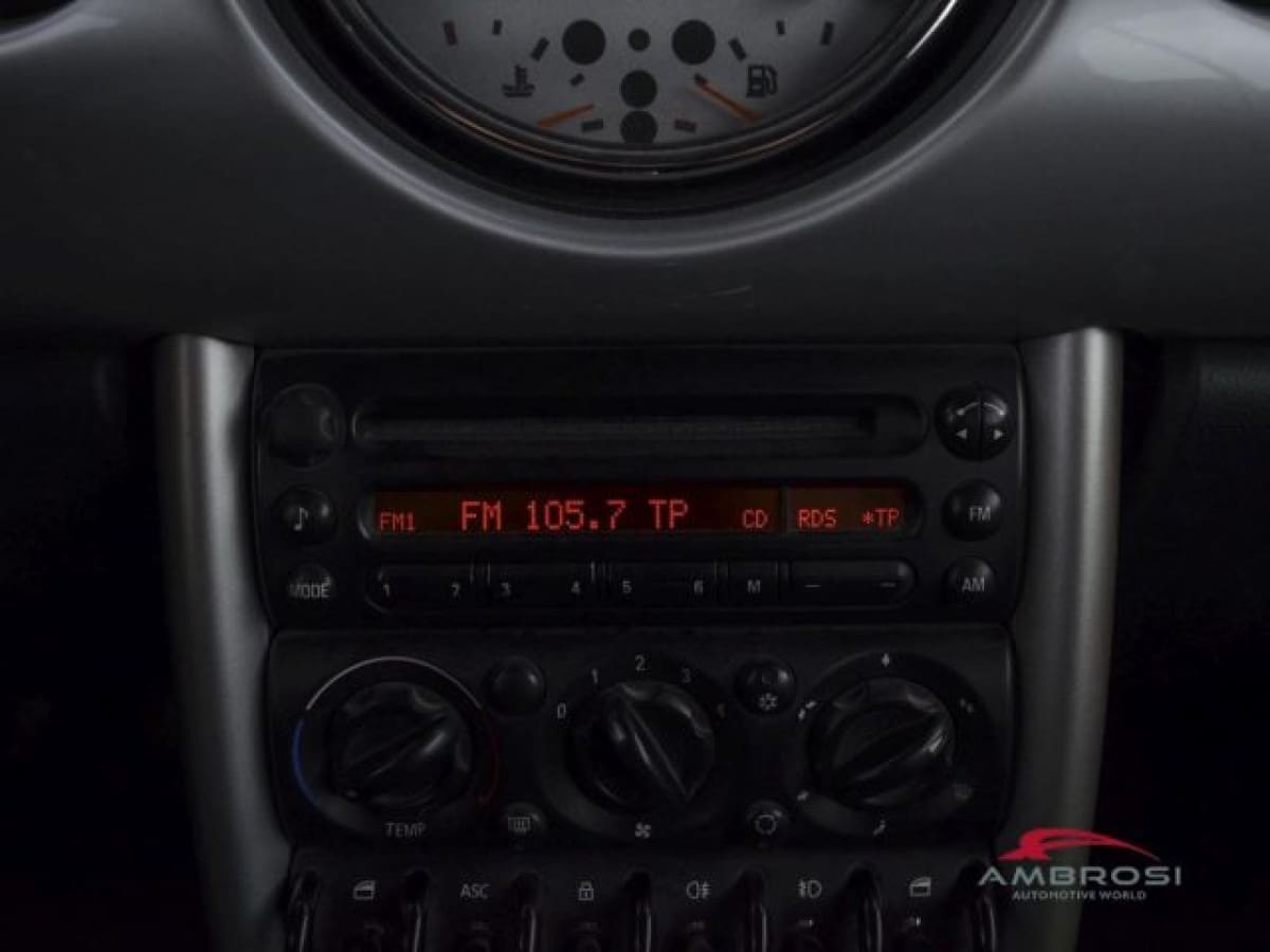 MINI Mini Cabrio   (R52) 6