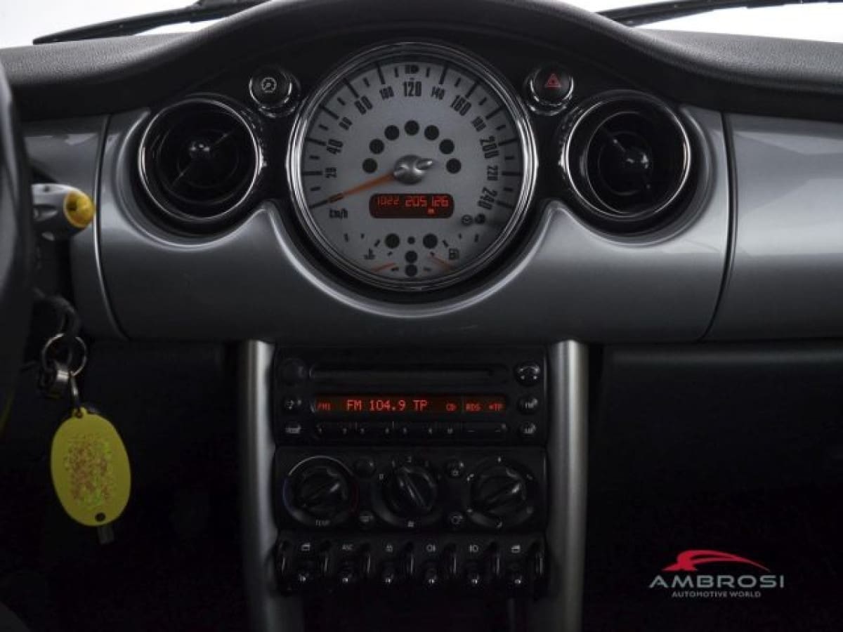 MINI Mini Cabrio   (R52) 7