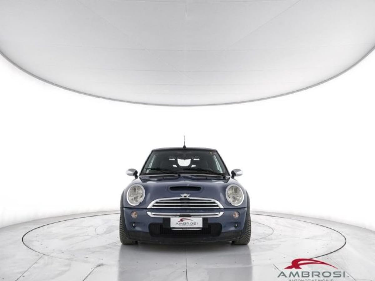 MINI Mini Cabrio   (R52) 10