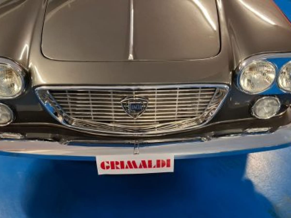 LANCIA Flavia (2012-2014) 8