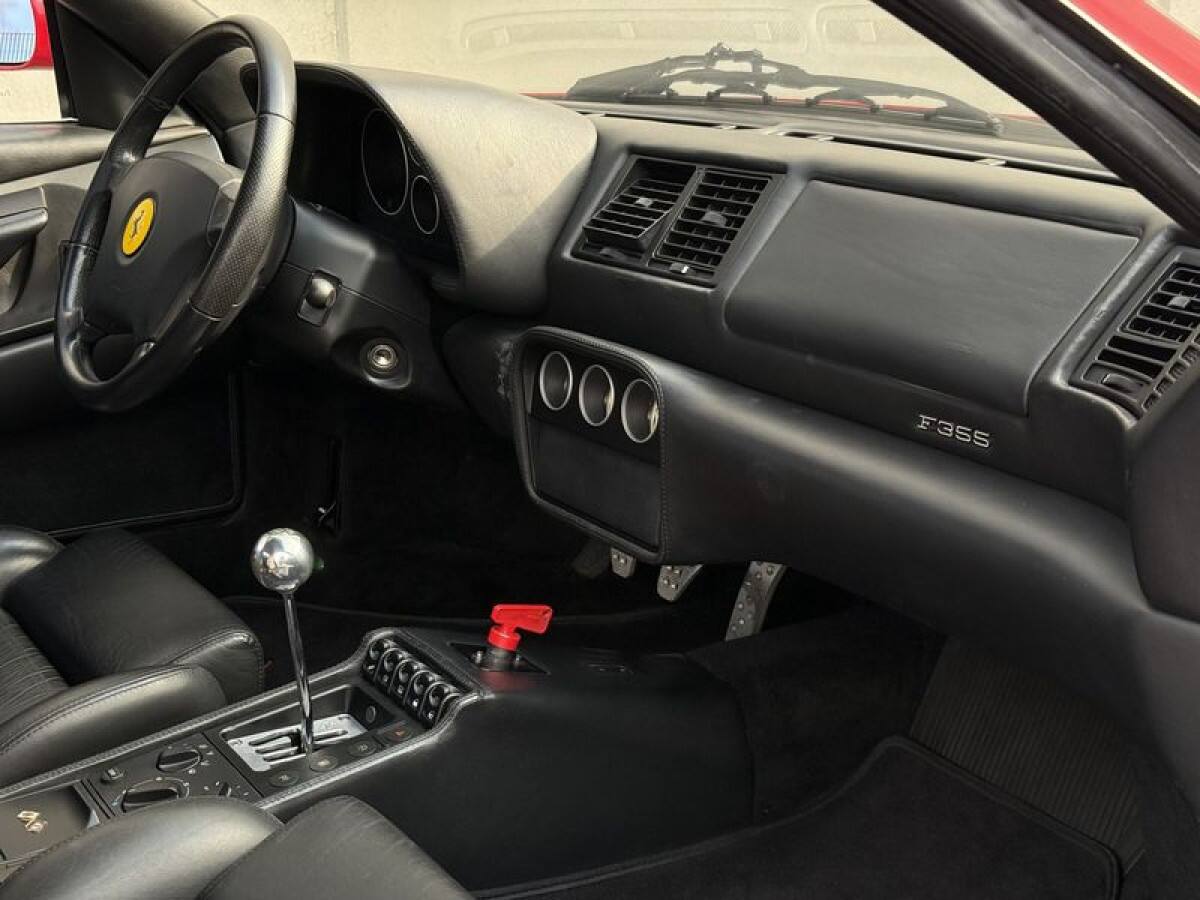 FERRARI F355 5