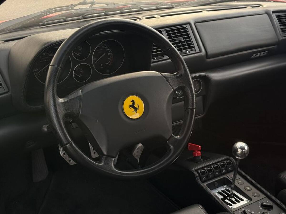 FERRARI F355 16