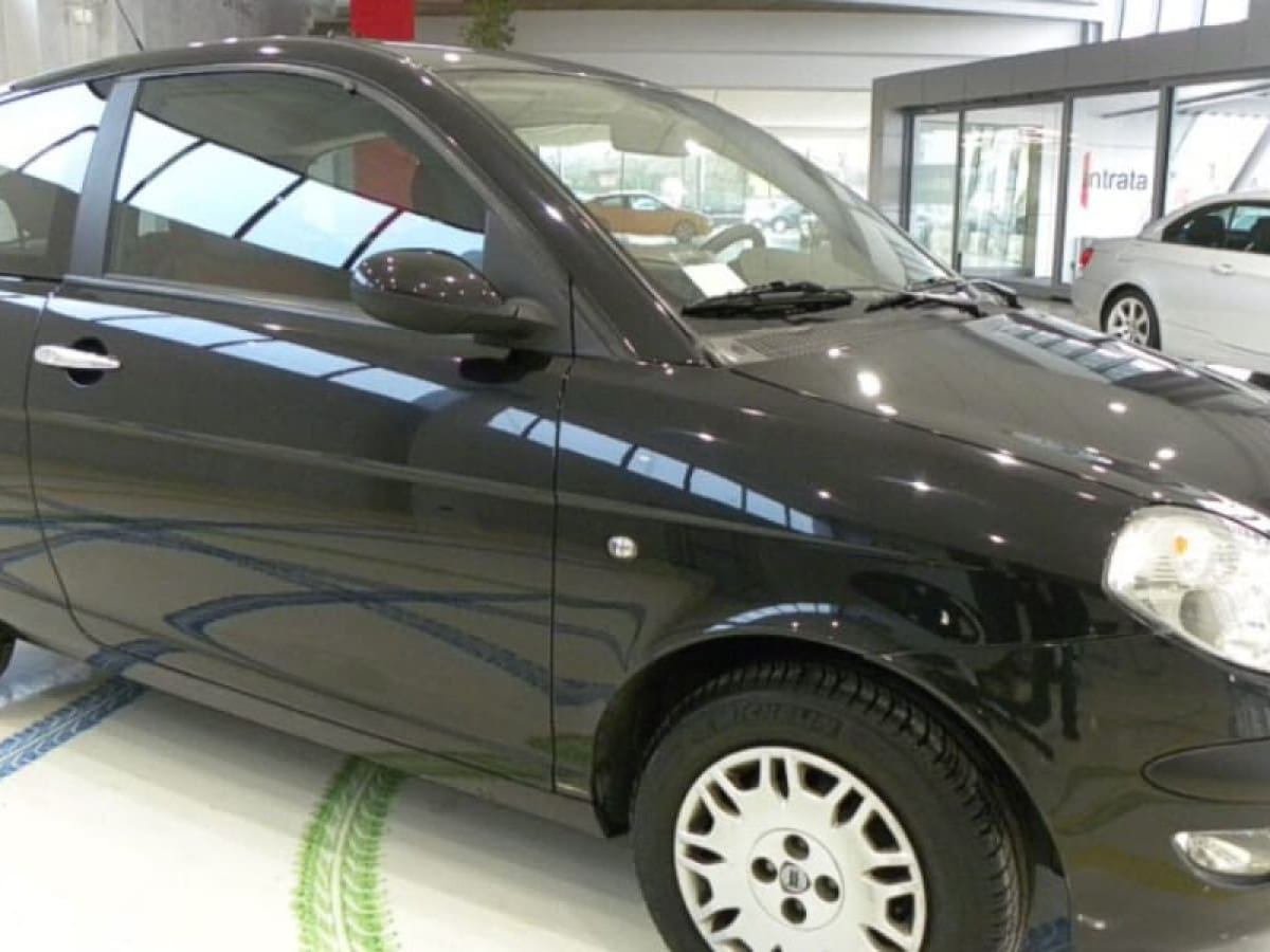 LANCIA Ypsilon 109671089