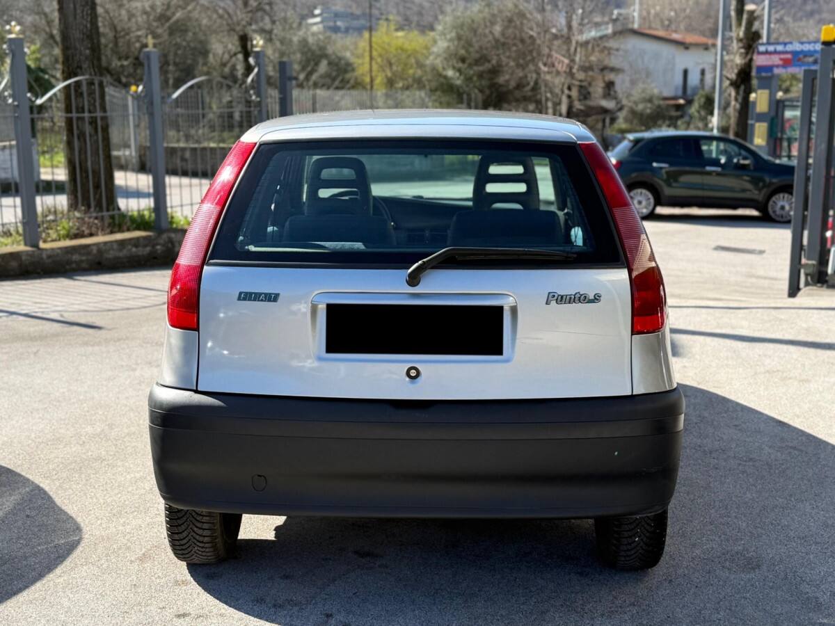 FIAT Punto 1ª serie 5
