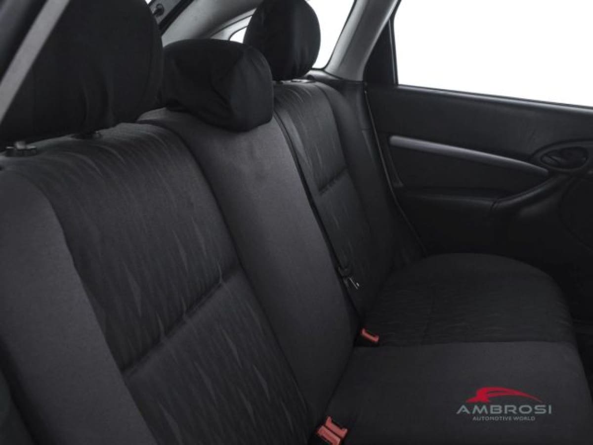 FORD Focus 1ª serie 3