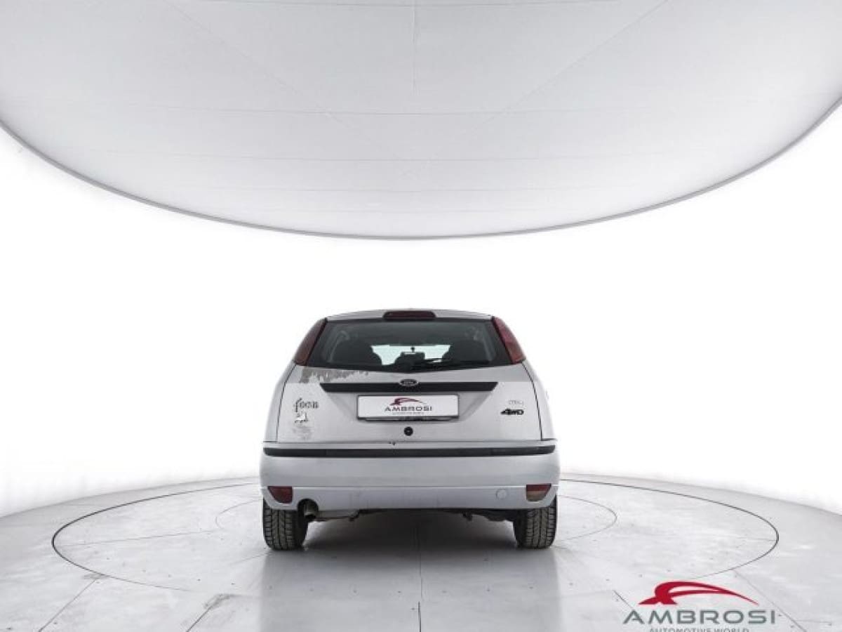 FORD Focus 1ª serie 11