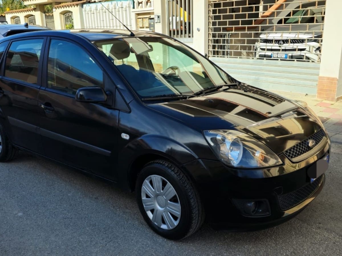 FORD Fiesta 5ª serie 109674416