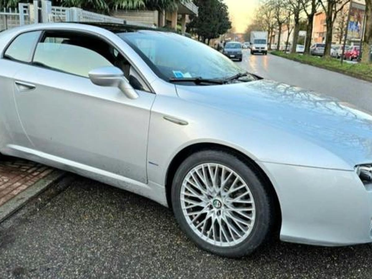 ALFA ROMEO Brera 15