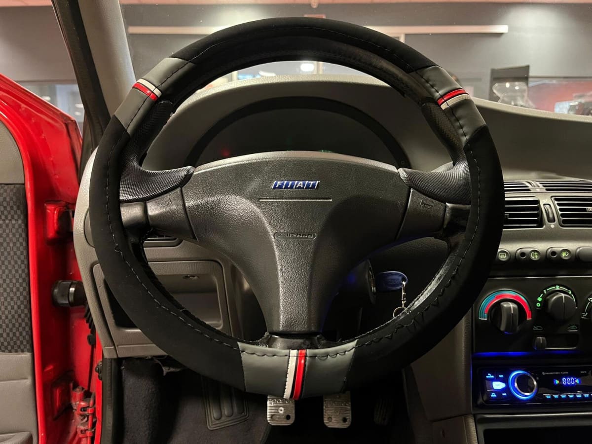 FIAT Punto 1ª serie 4