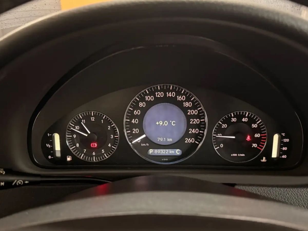 MERCEDES Classe CLK (C/A209) 5