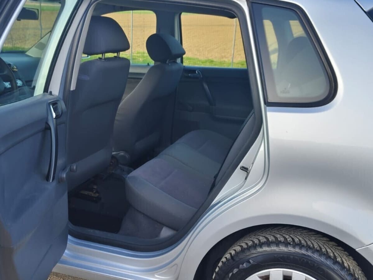VOLKSWAGEN Polo 4ª serie 3