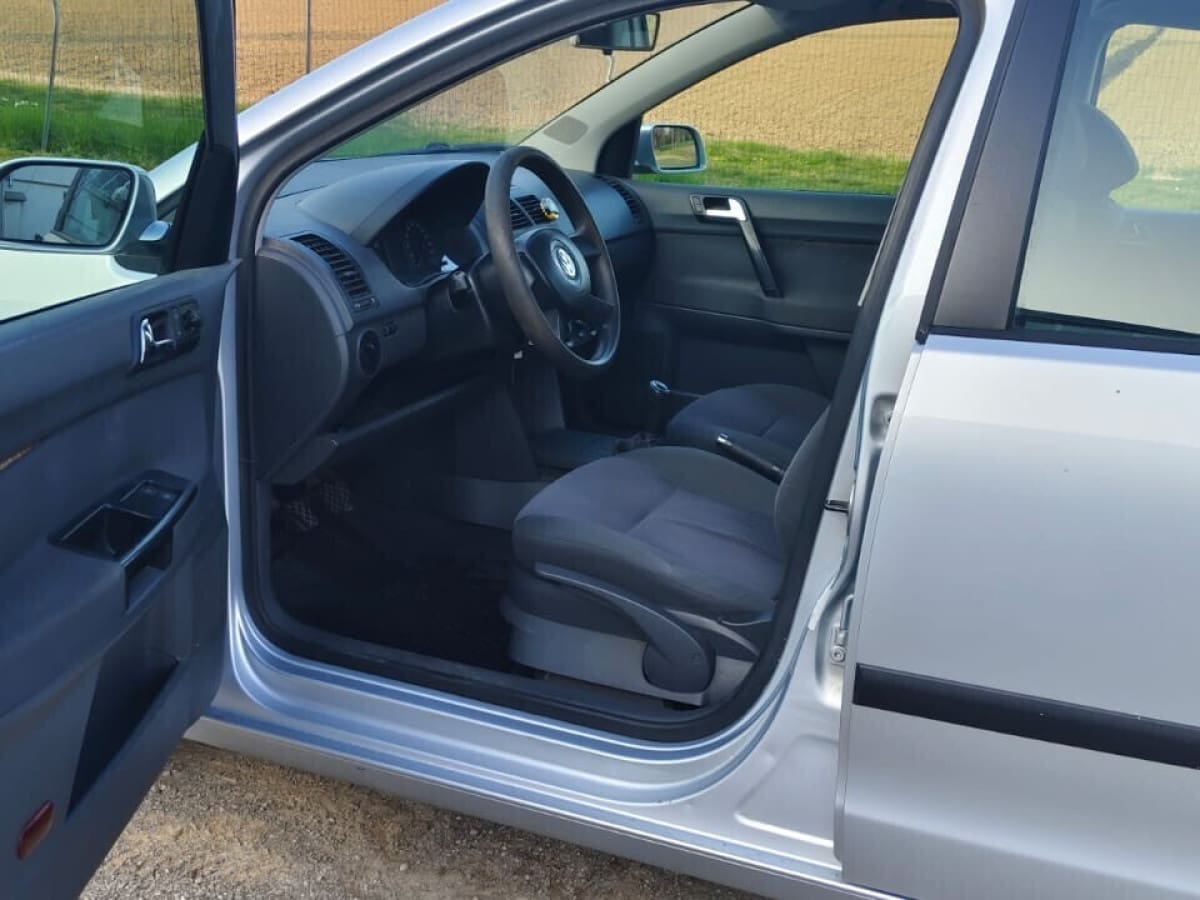 VOLKSWAGEN Polo 4ª serie 21
