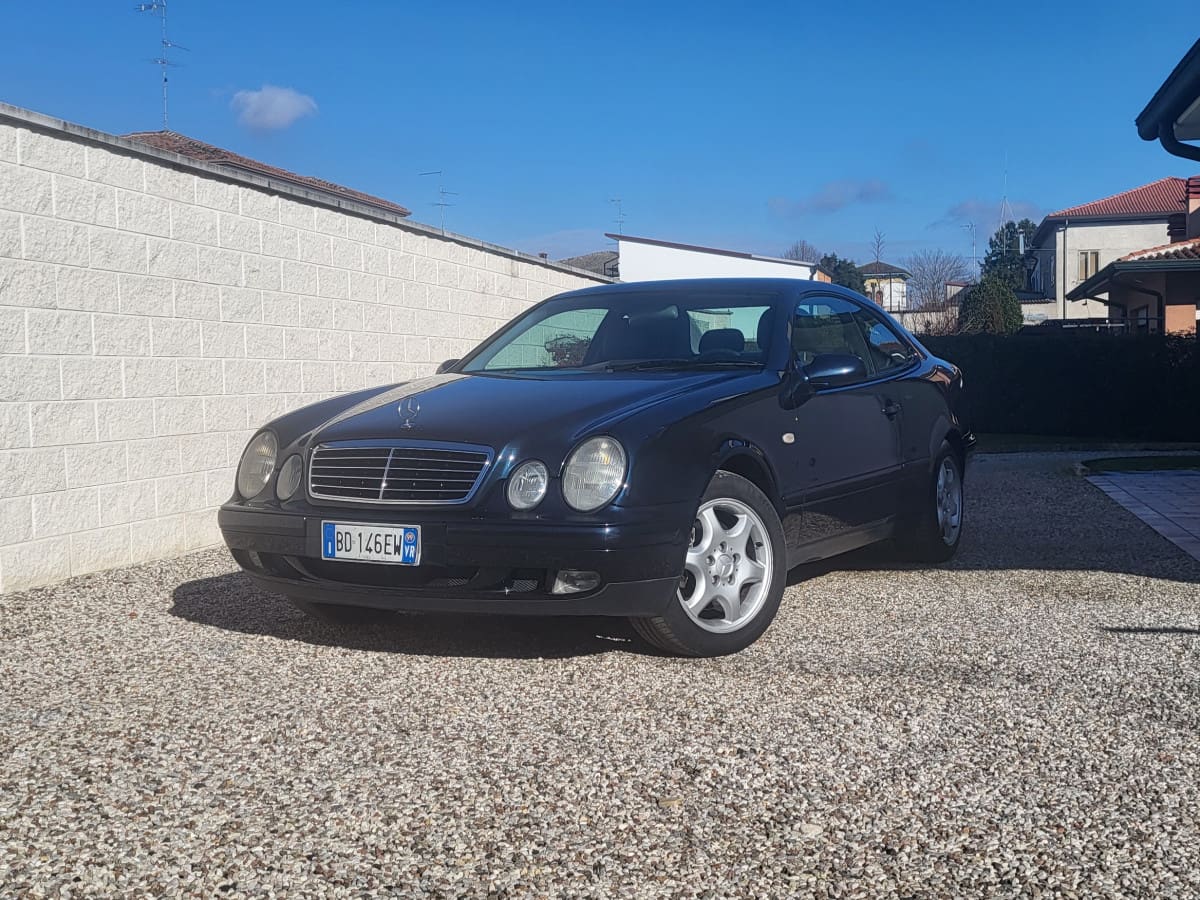 MERCEDES Classe CLK (C/A208) 2