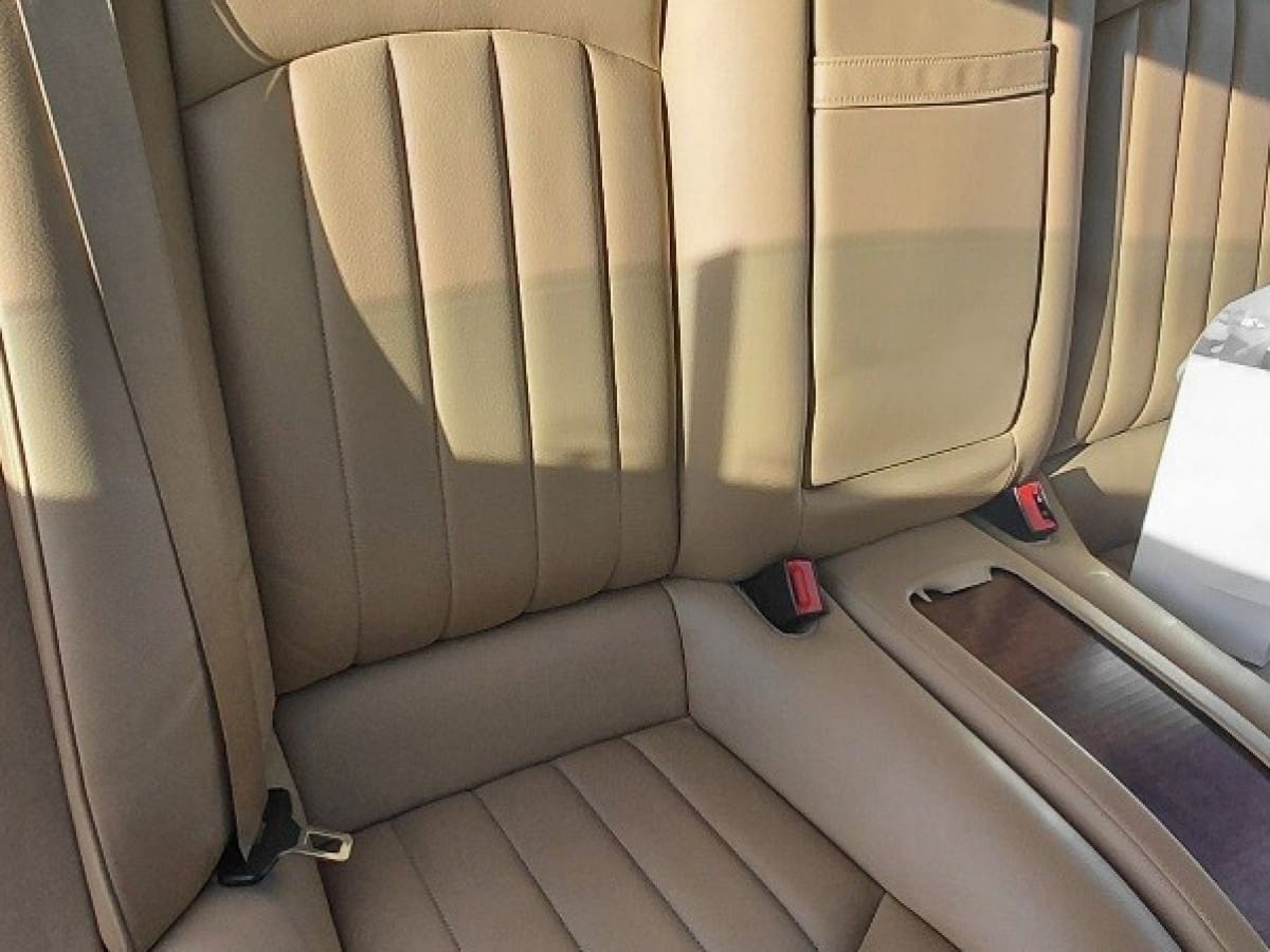 MERCEDES CLS          (C219) 6