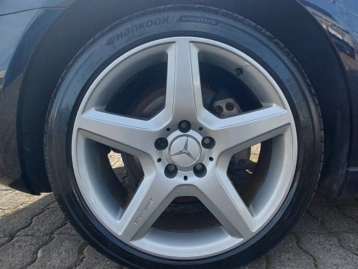 MERCEDES CLS          (C219) 17