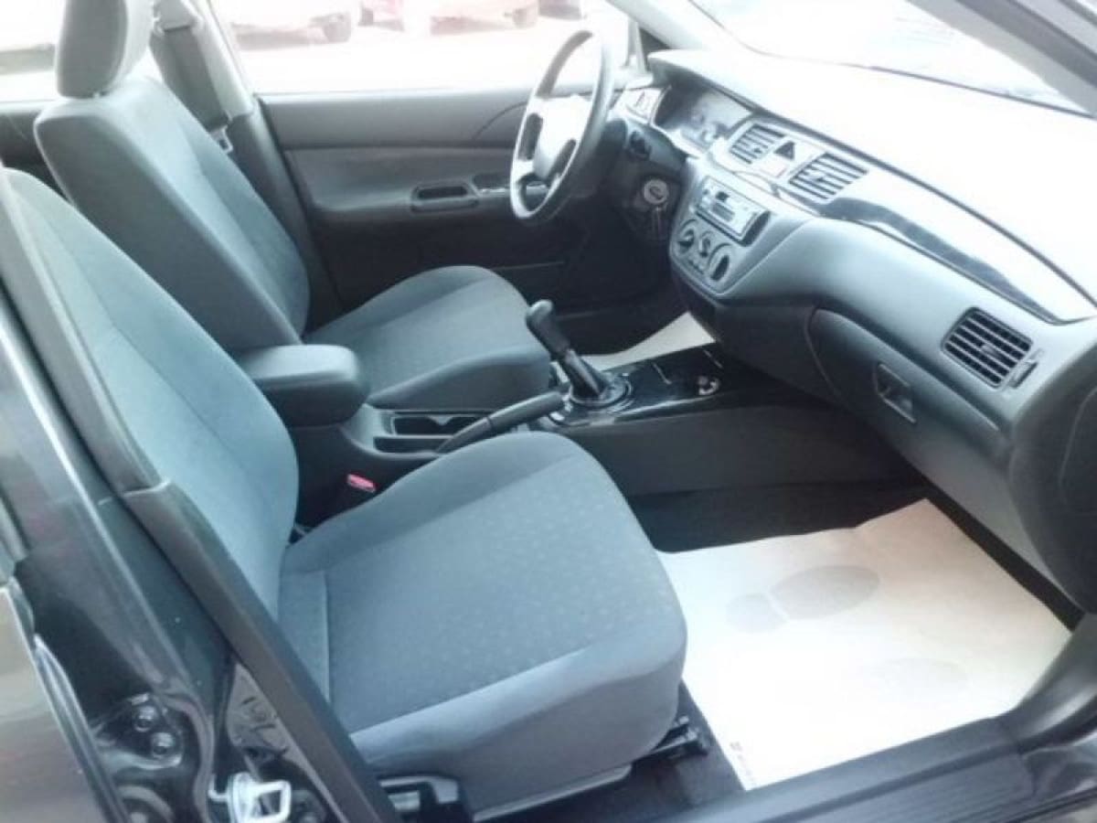 MITSUBISHI Lancer 5ª serie 9