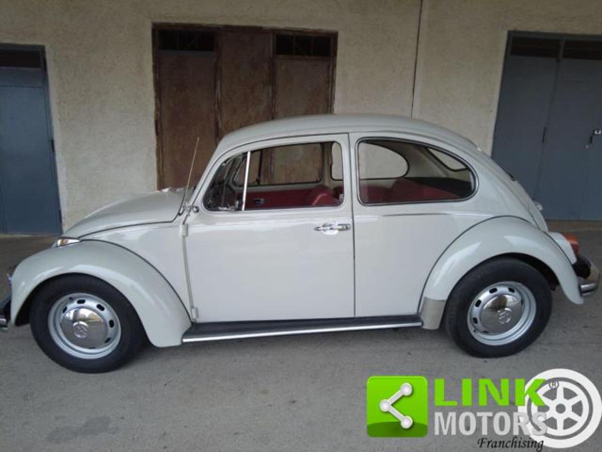 VOLKSWAGEN Maggiolino 11