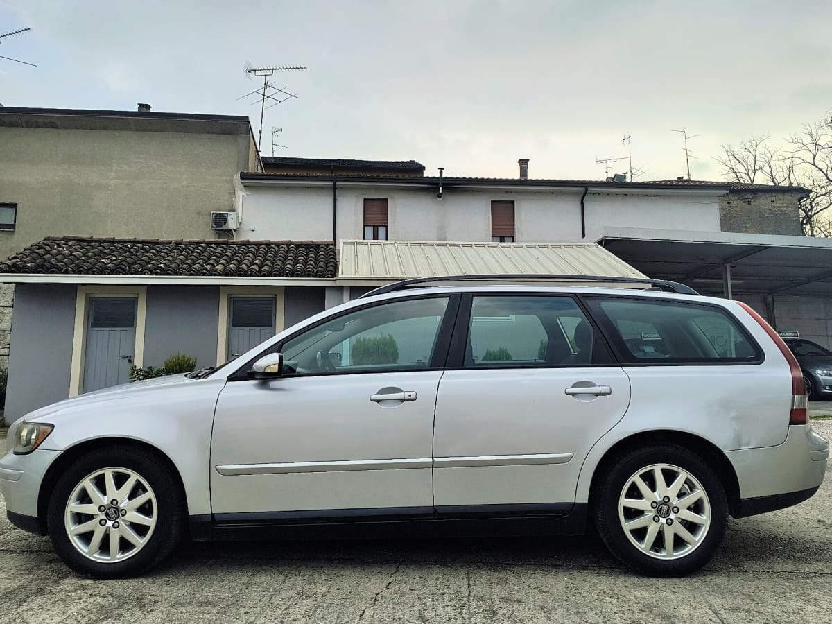 VOLVO V50 (2003-2012) 2