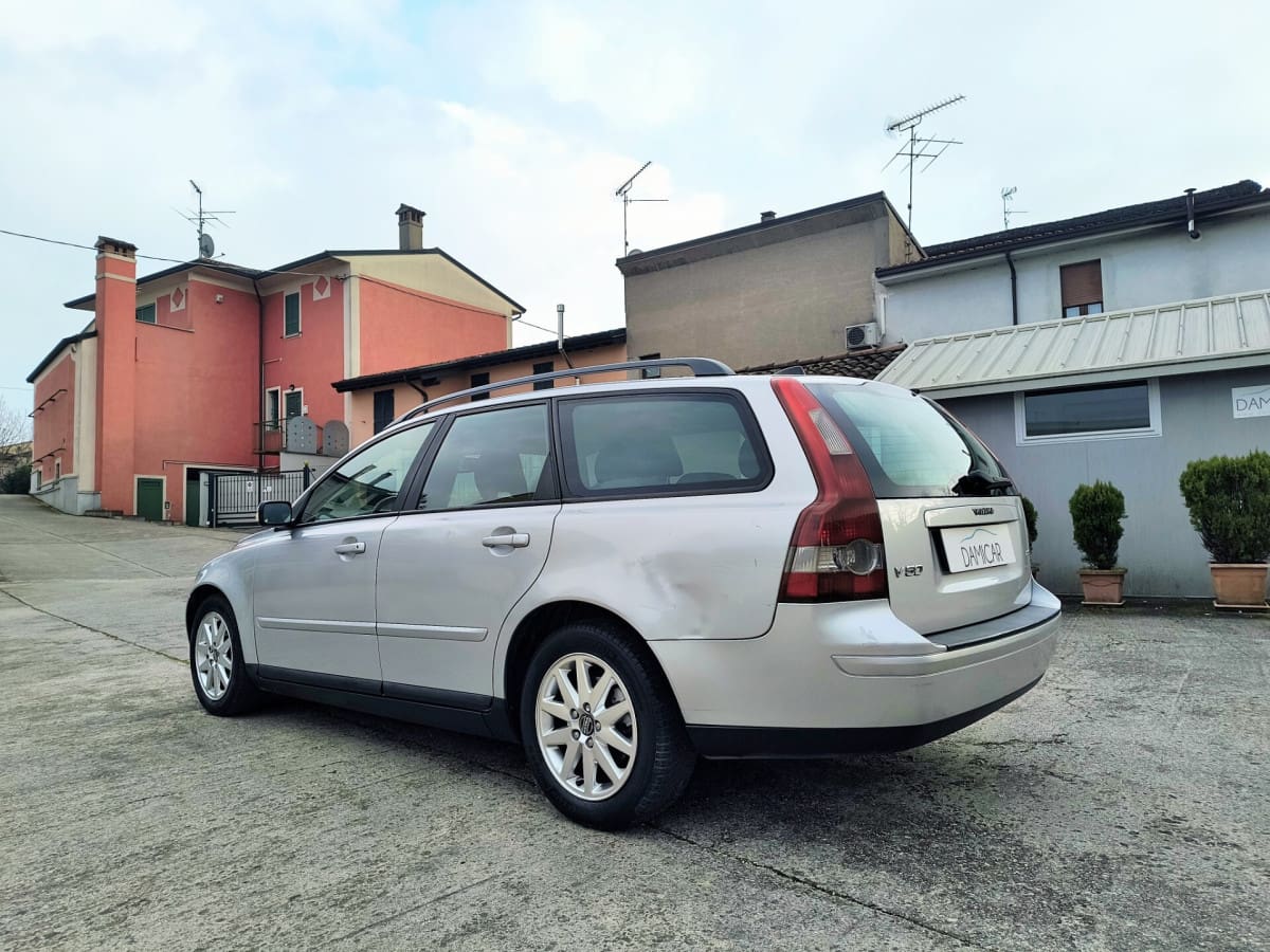 VOLVO V50 (2003-2012) 11