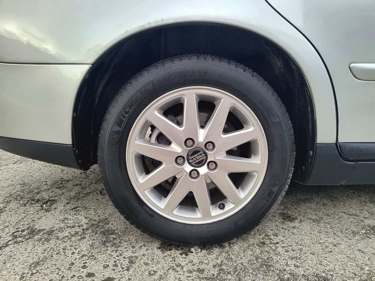 VOLVO V50 (2003-2012) 13