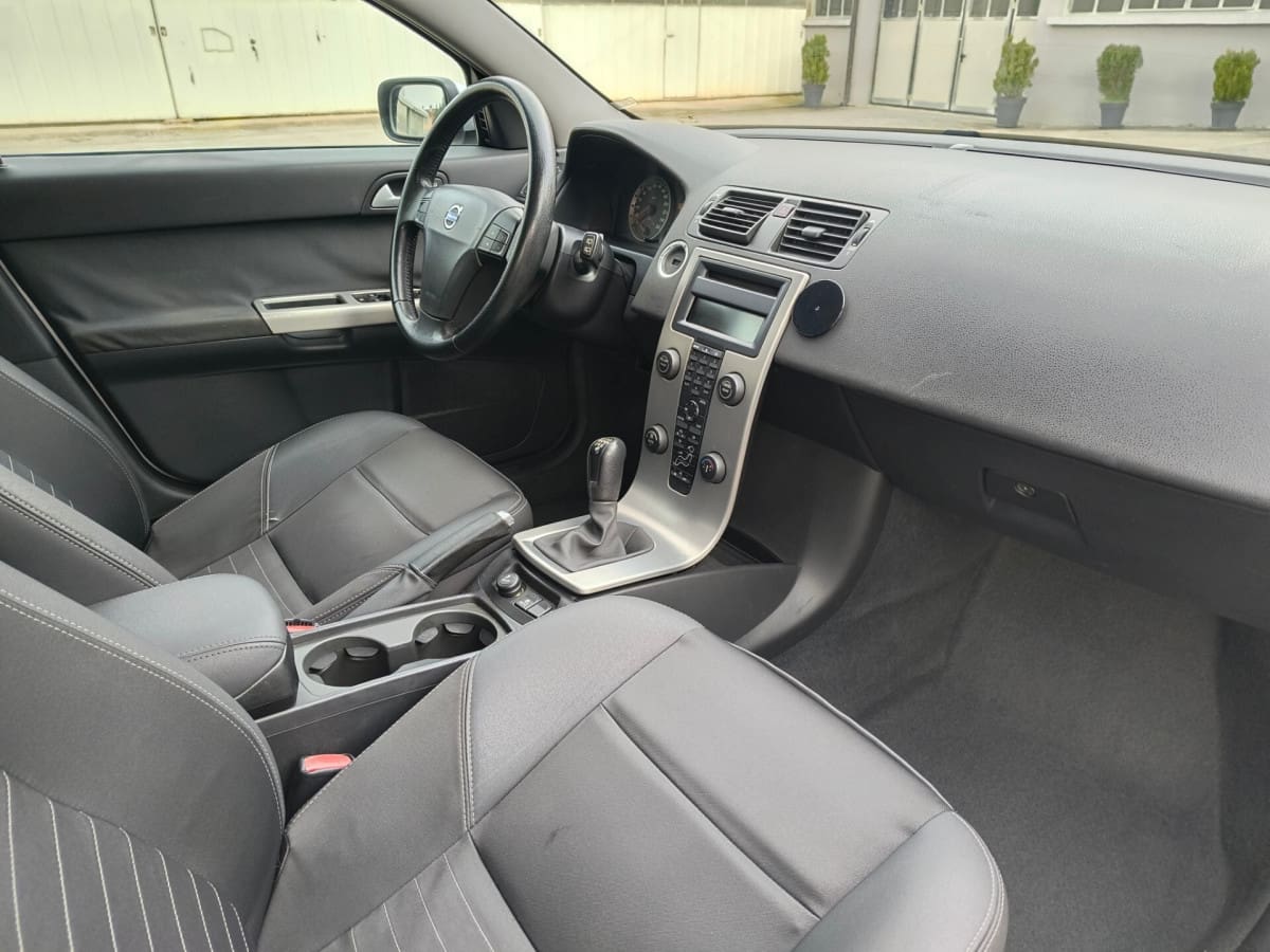 VOLVO V50 (2003-2012) 14