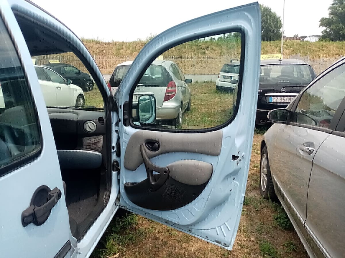 FIAT Doblò 1ª serie 4