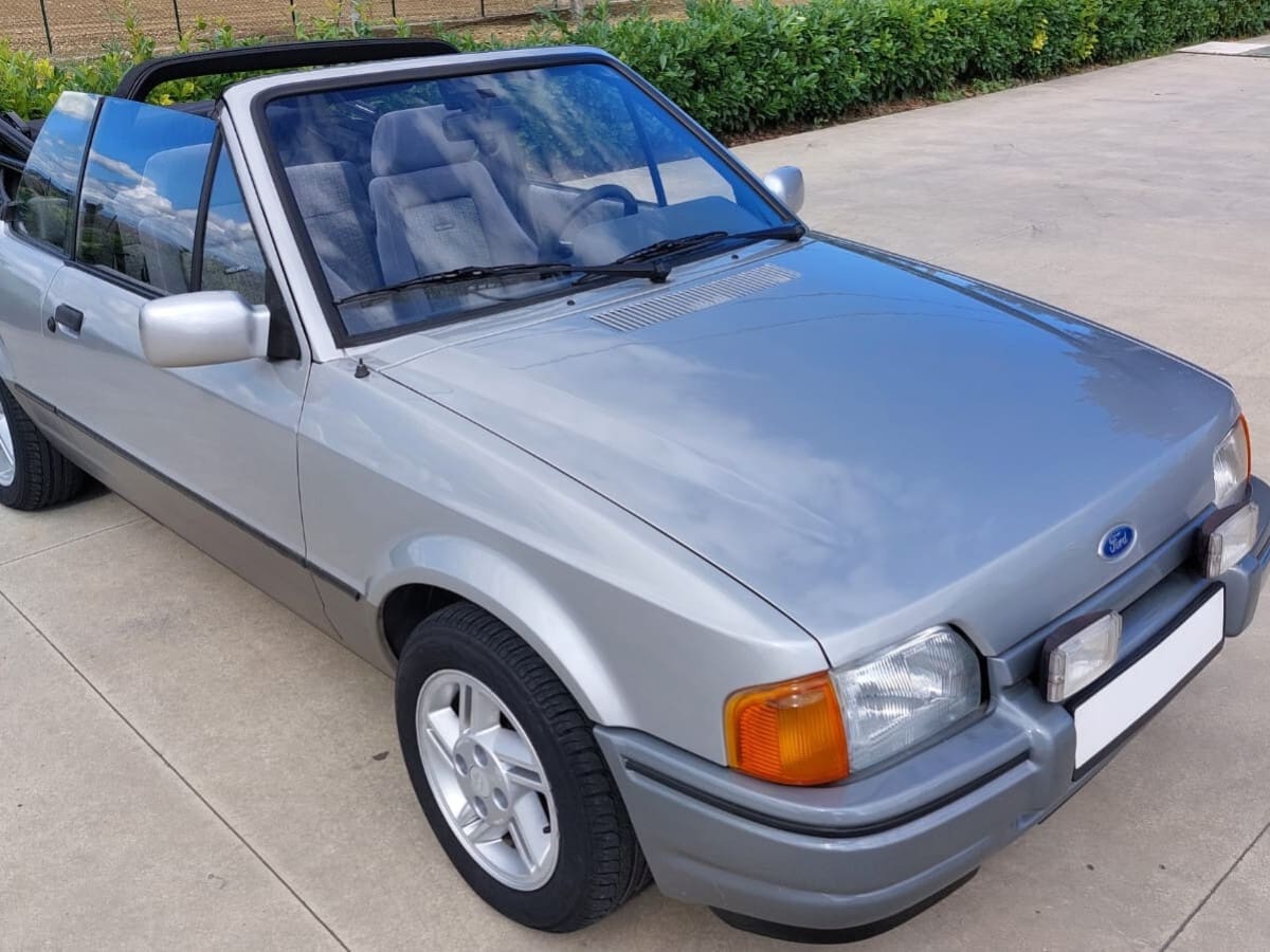 FORD Escort 2