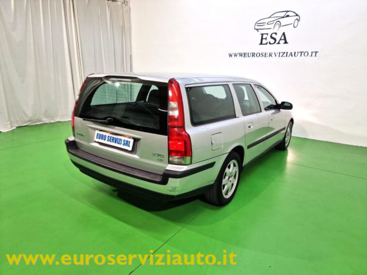 VOLVO V70/XC70 15