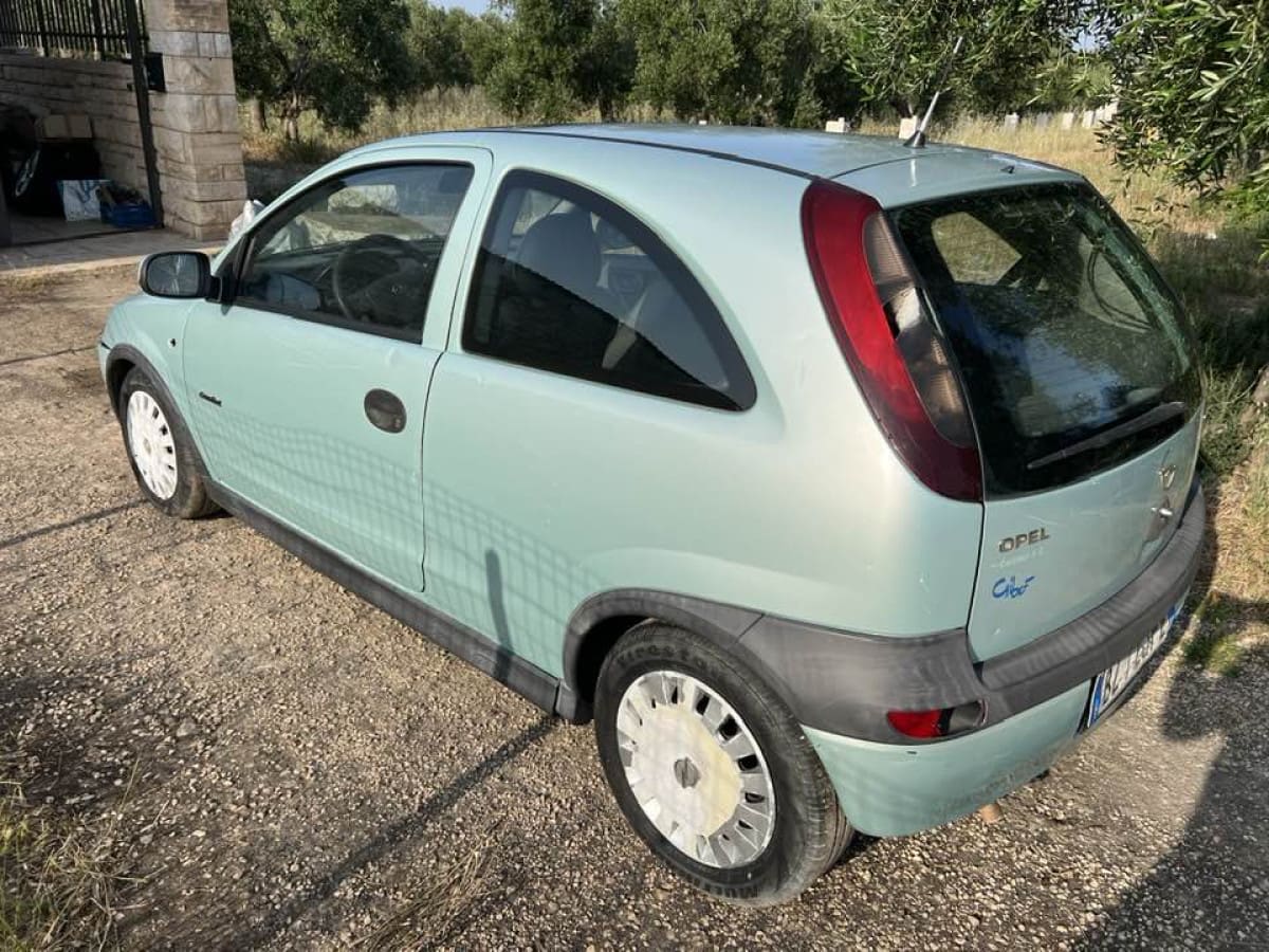 OPEL Corsa 3ª serie 2