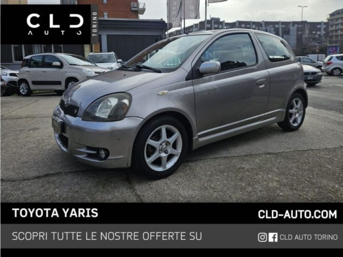 TOYOTA Yaris 109690490