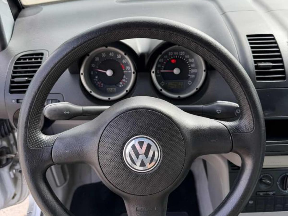 VOLKSWAGEN Lupo 15